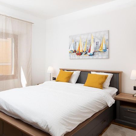 Sena Luxury Apartments Пула Экстерьер фото