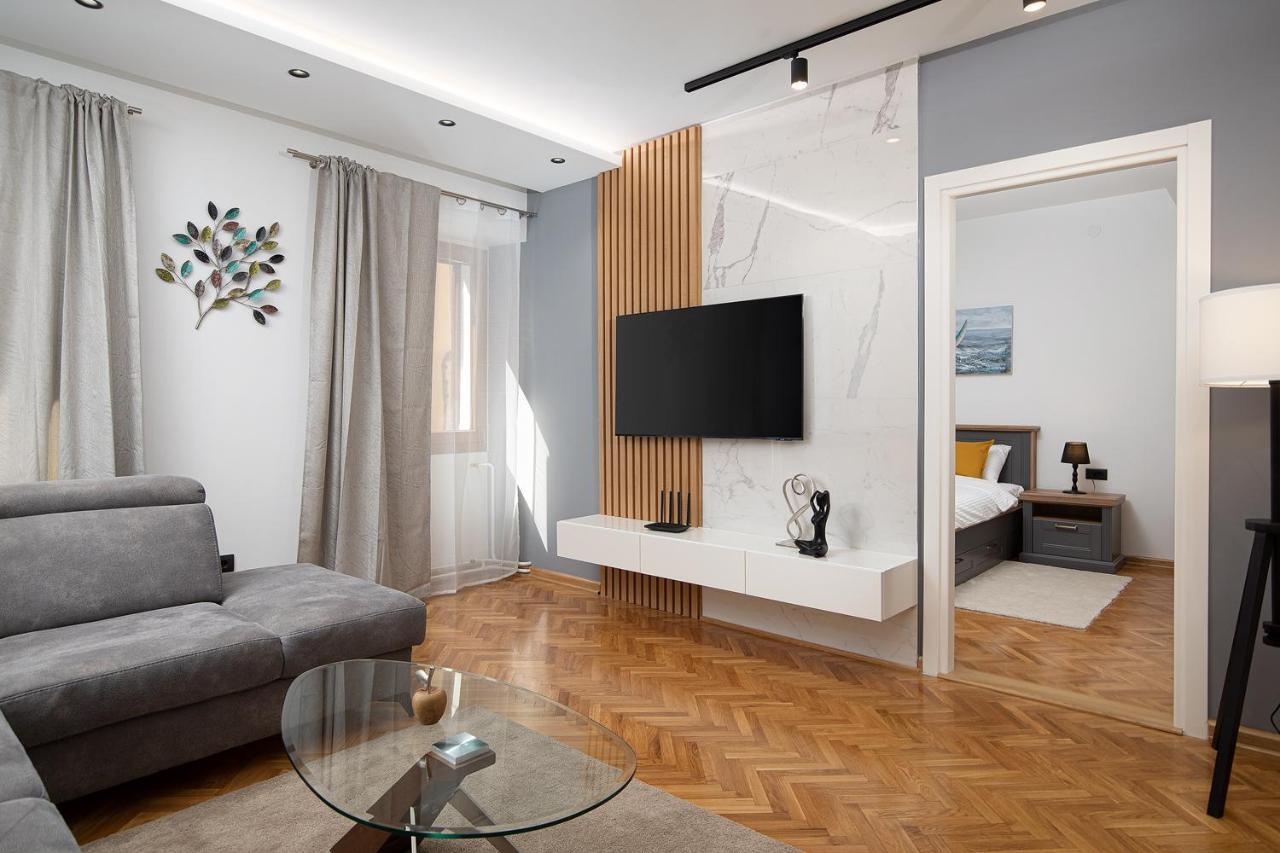 Sena Luxury Apartments Пула Экстерьер фото