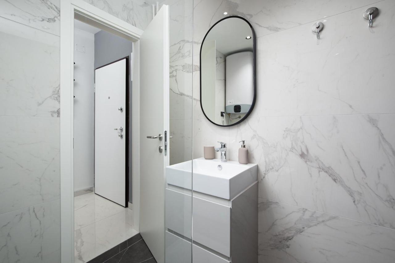 Sena Luxury Apartments Пула Экстерьер фото