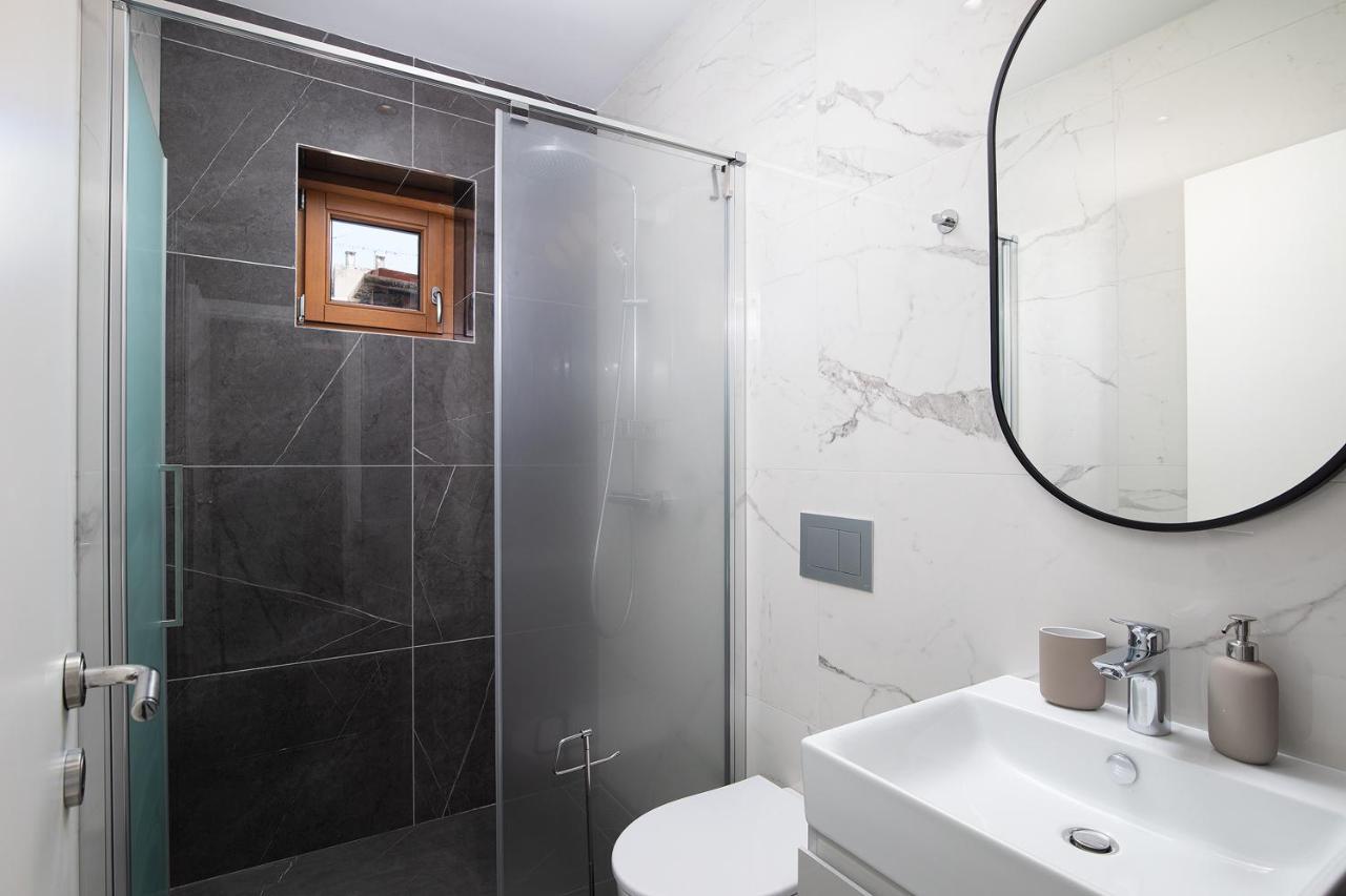 Sena Luxury Apartments Пула Экстерьер фото